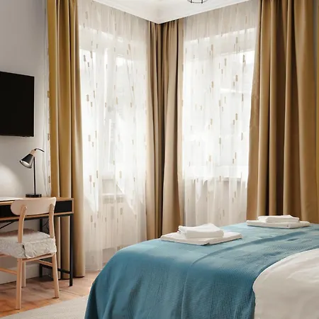 Brand New 2 Bdr Luxury In Centre Apartmán Sofie