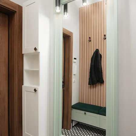 Brand New 2 Bdr Luxury In Centre Апартаменты София